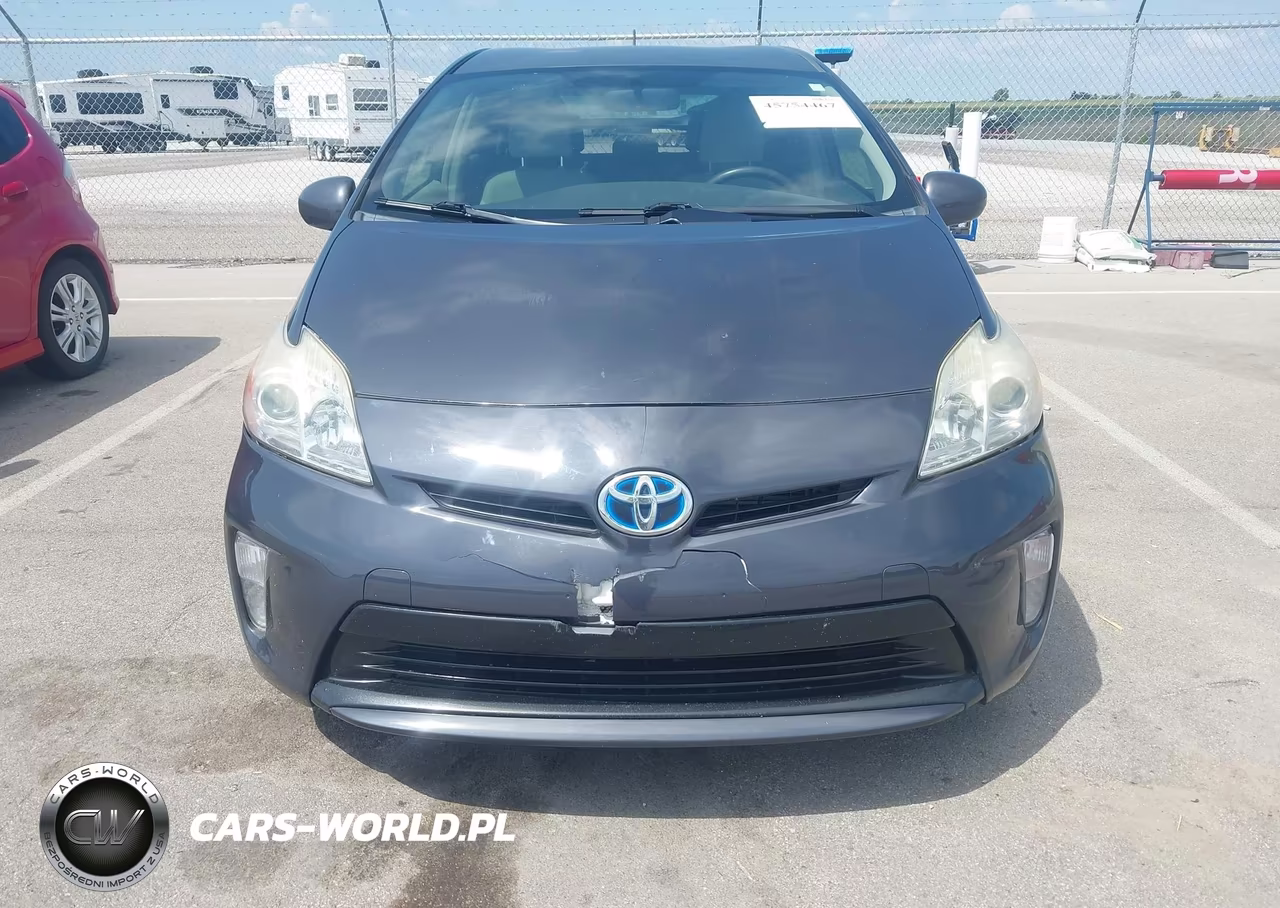 2015 Toyota Prius Two VIN:JTDKN3DU1F1879794 - 6
