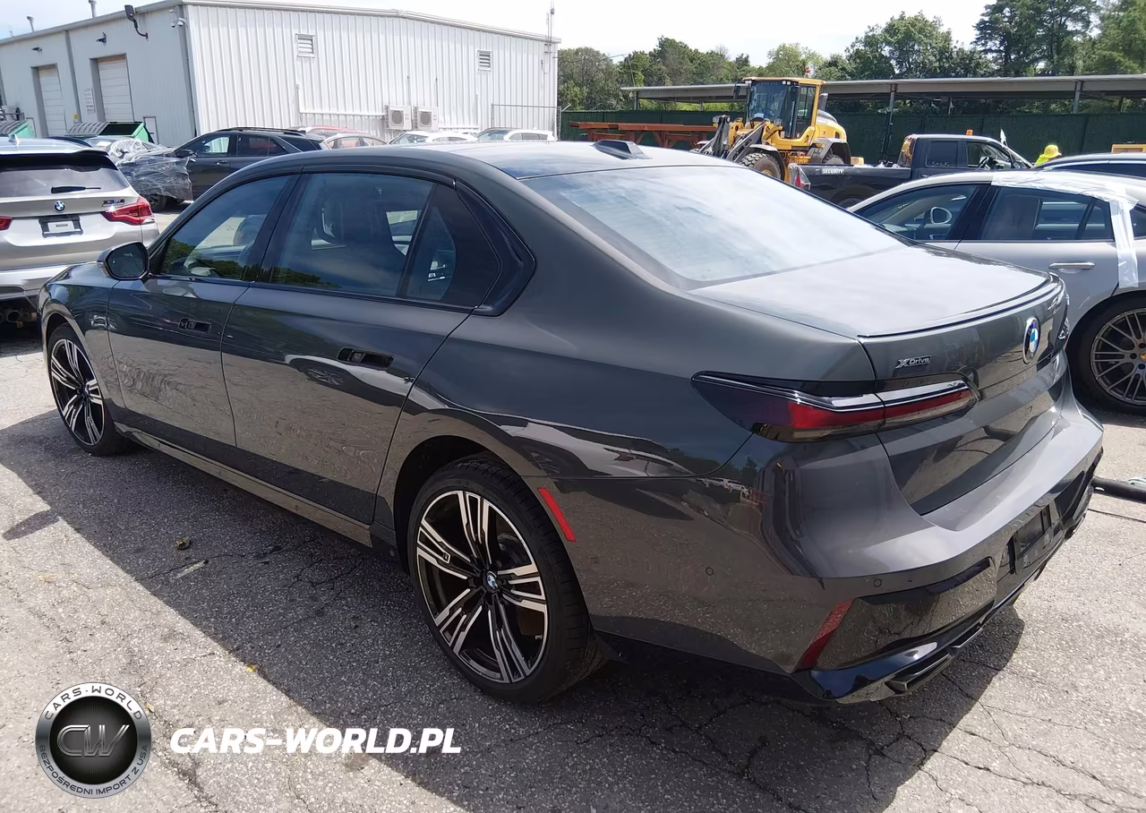 2024 BMW 760I xDrive VIN:WBA33EJ09RCS90280 - 3