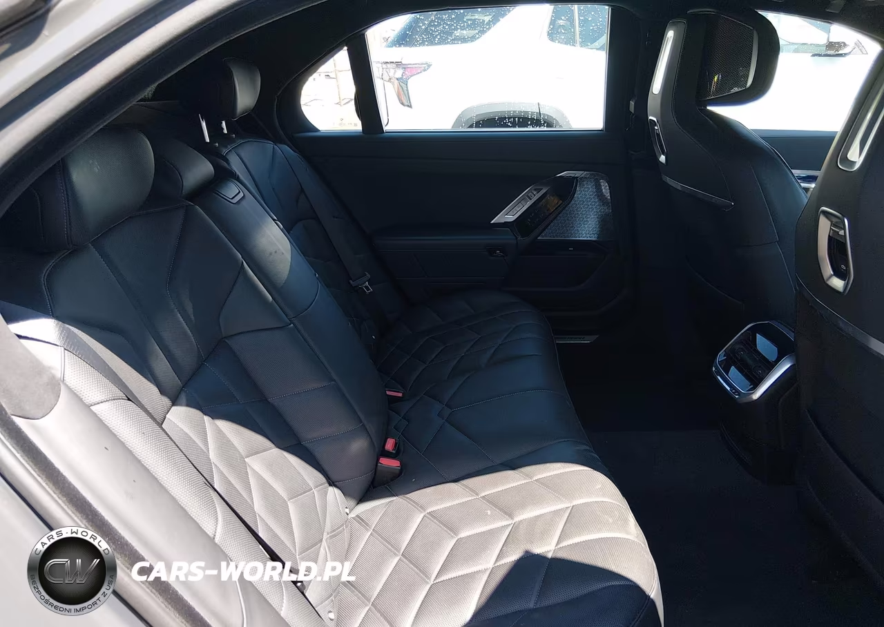 2024 BMW 760I xDrive VIN:WBA33EJ09RCS90280 - 8