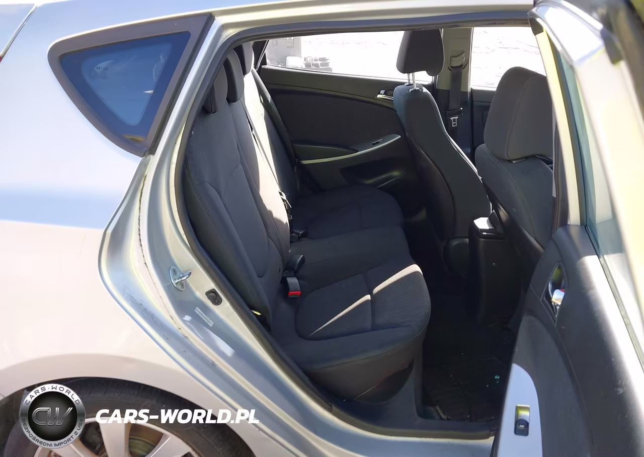 2013 Hyundai Accent Se VIN:KMHCU5AE4DU064805 - 8