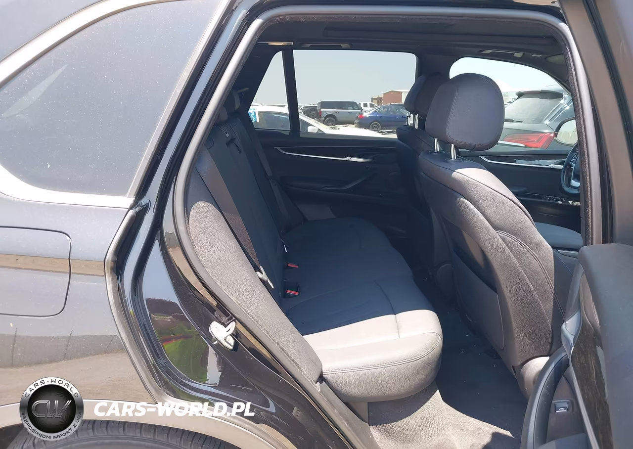 2018 BMW X5 xDrive35I VIN:5UXKR0C59J0X85950 - 8