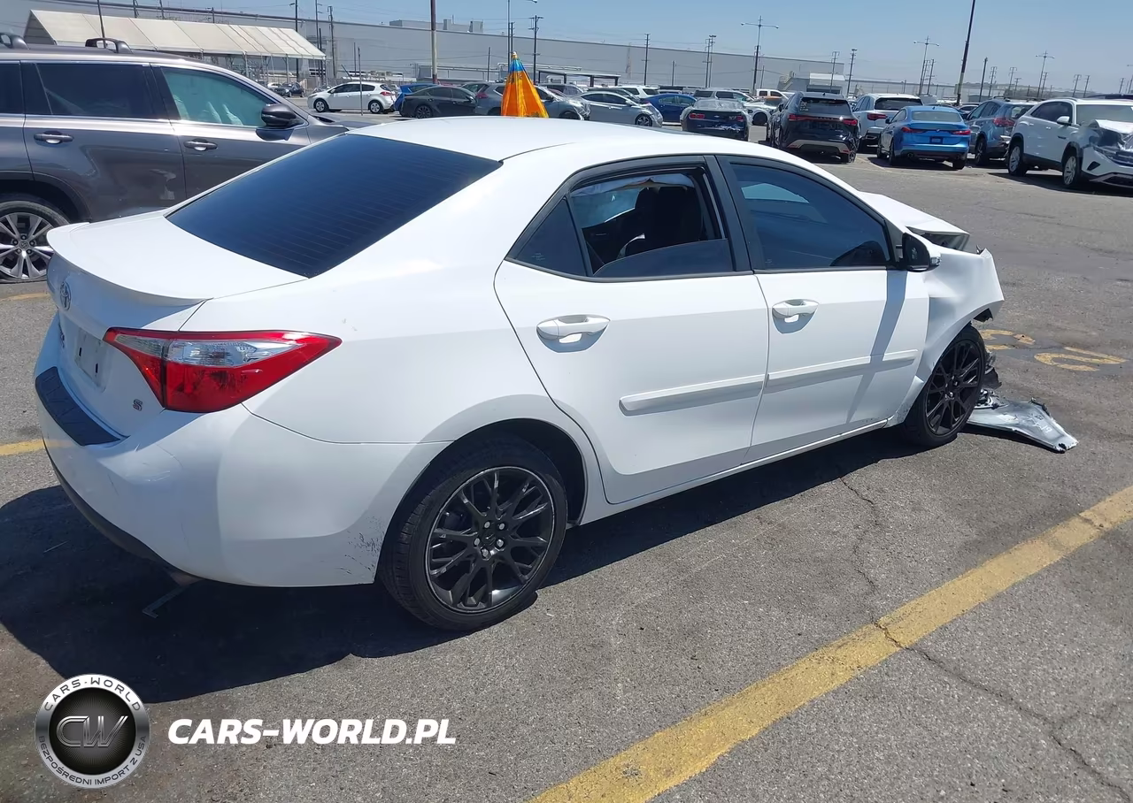 2016 Toyota Corolla S W-Special Edition Pkg VIN:2T1BURHE4GC481744 - 4