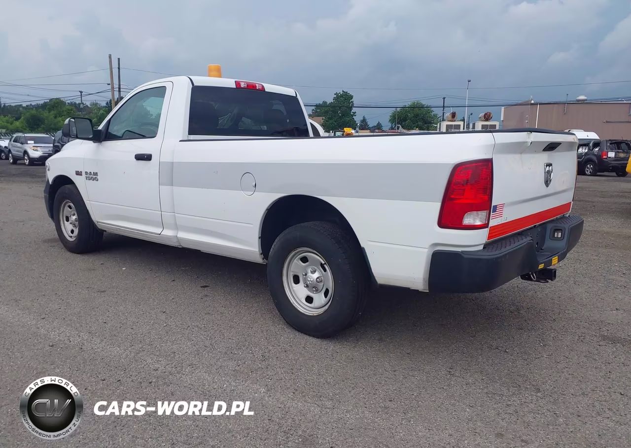 2016 Ram 1500 Tradesman VIN:3C6JR6DT0GG217899 - 3