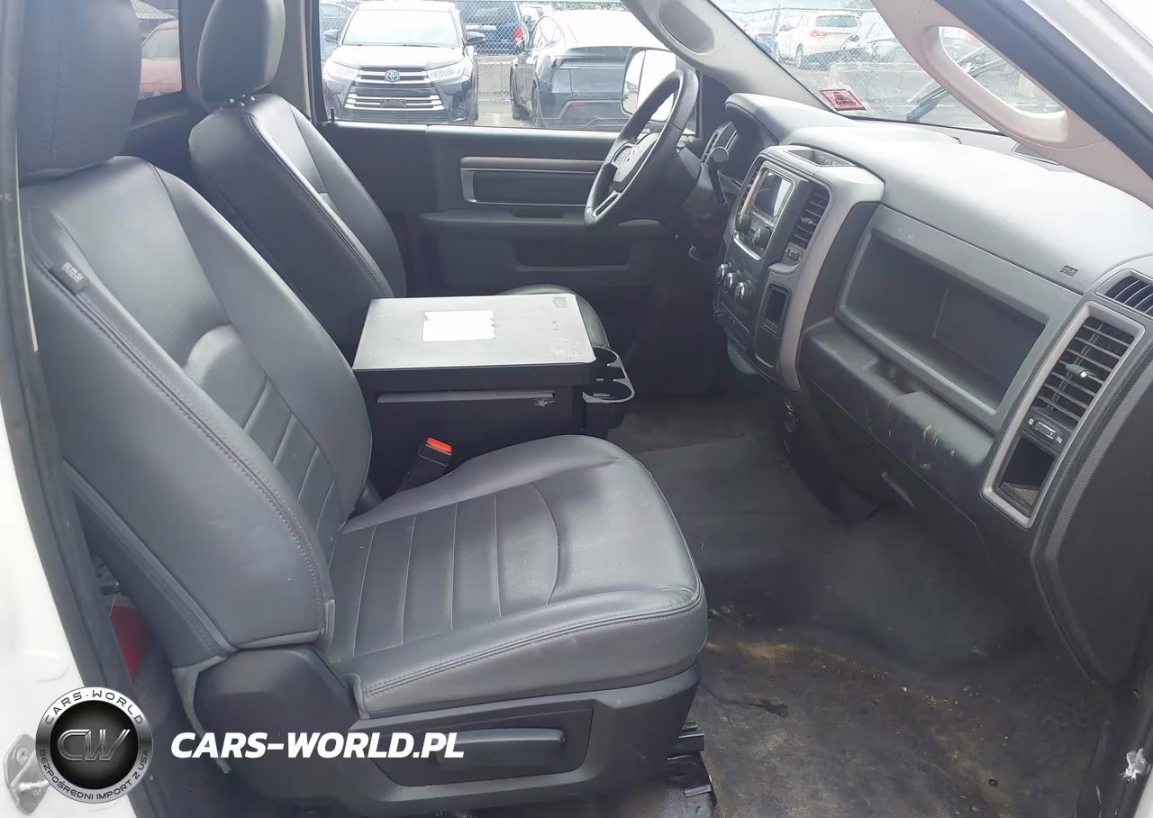 2016 Ram 1500 Tradesman VIN:3C6JR6DT0GG217899 - 5