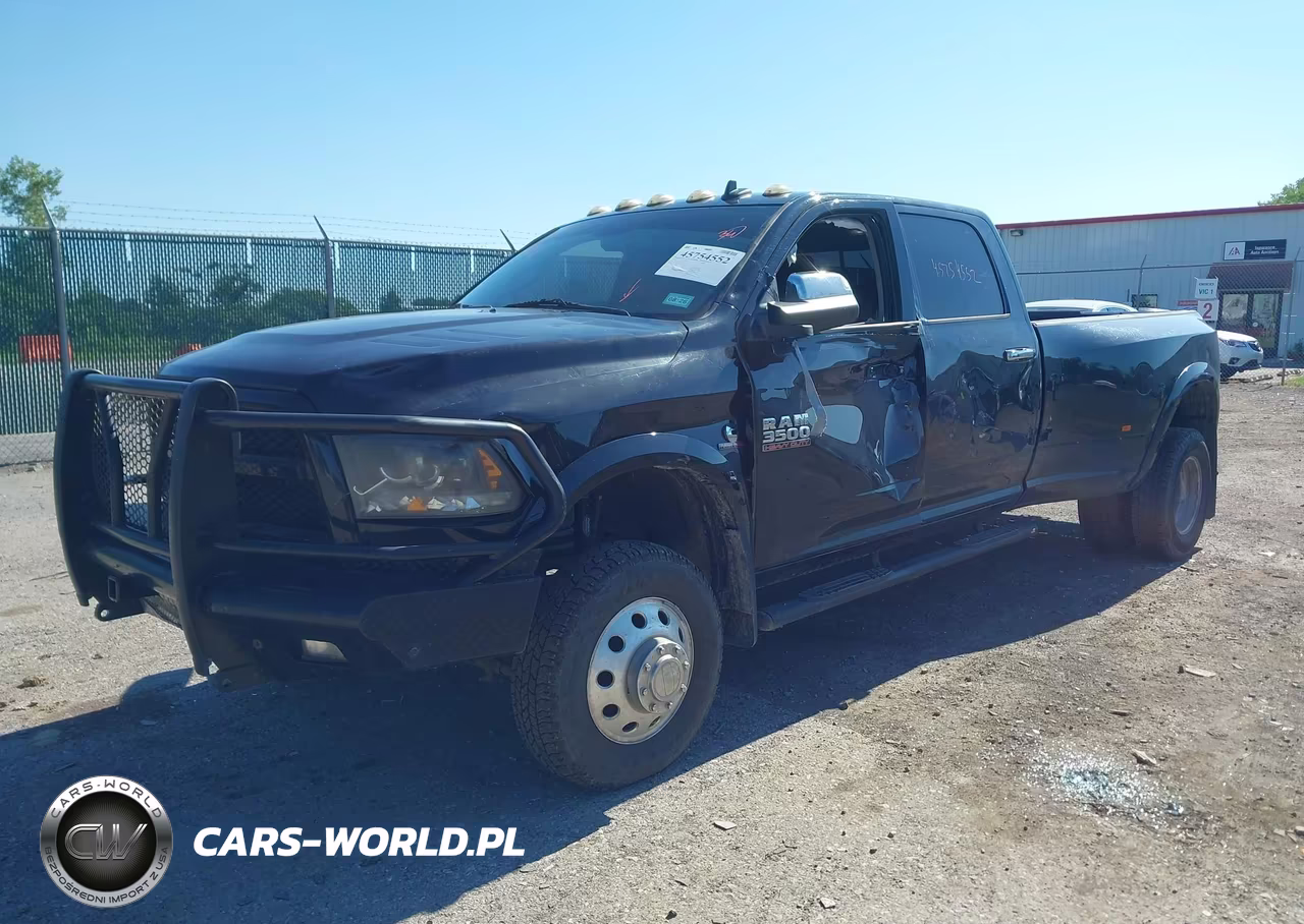 2018 Ram 3500 Laramie 4X4 8' Box VIN:3C63RRJL4JG241371 - 2