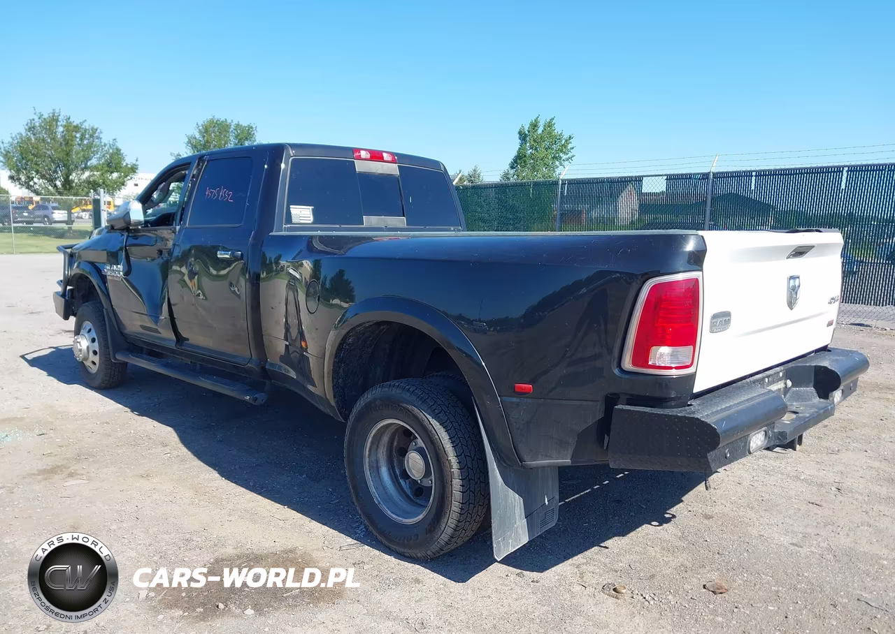 2018 Ram 3500 Laramie 4X4 8' Box VIN:3C63RRJL4JG241371 - 3