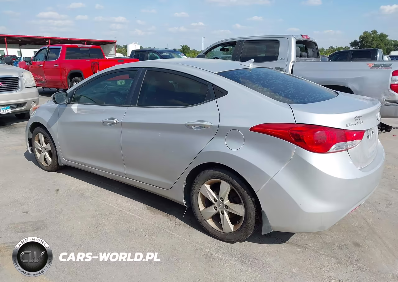 2013 Hyundai Elantra Gls VIN:KMHDH4AE3DU540416 - 3