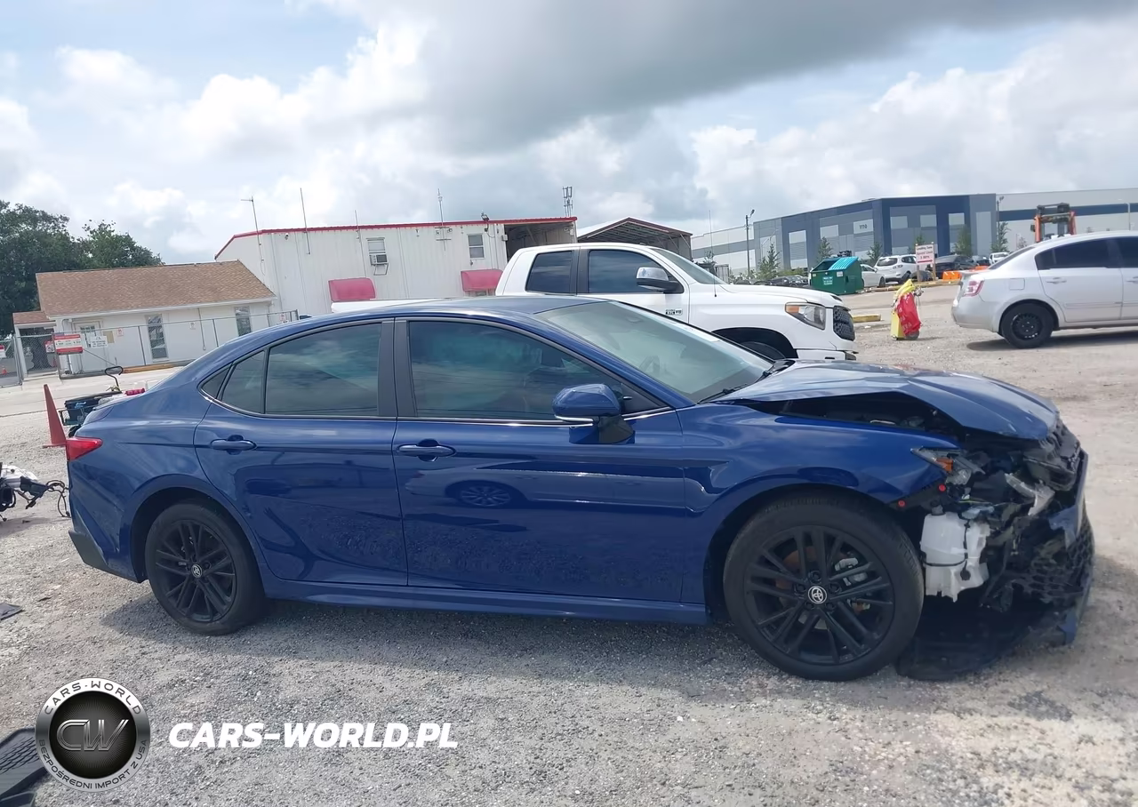 2025 Toyota Camry Se VIN:4T1DAACK1SU133620 - 13