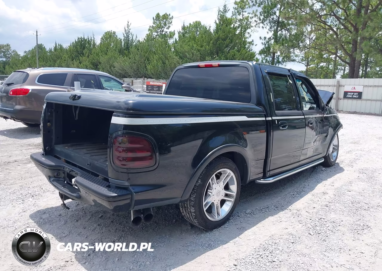 2003 Ford F-150 Lariat VIN:1FTRW073X3KD43543 - 4