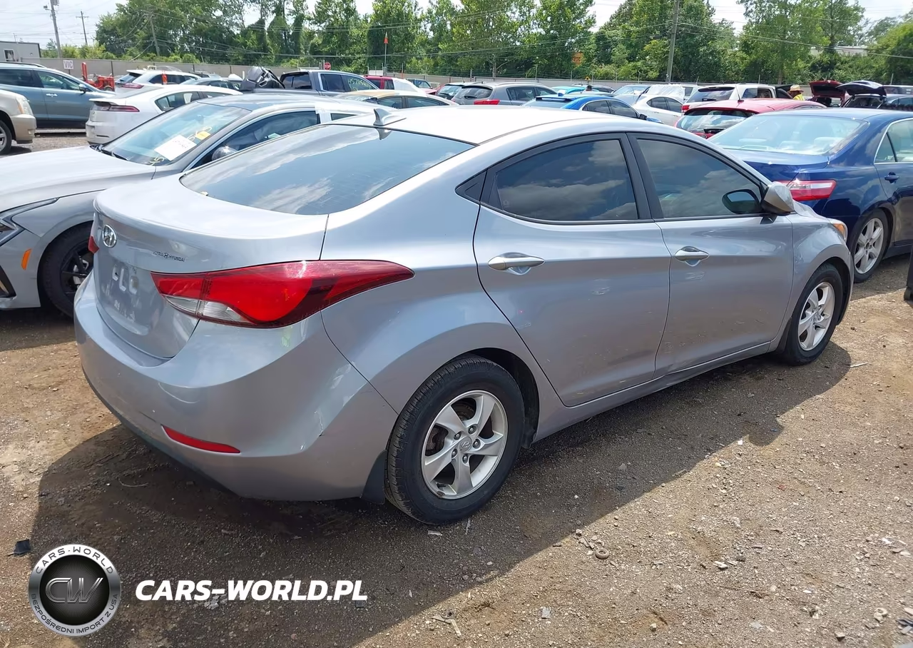 2015 Hyundai Elantra Se VIN:5NPDH4AE7FH617905 - 4
