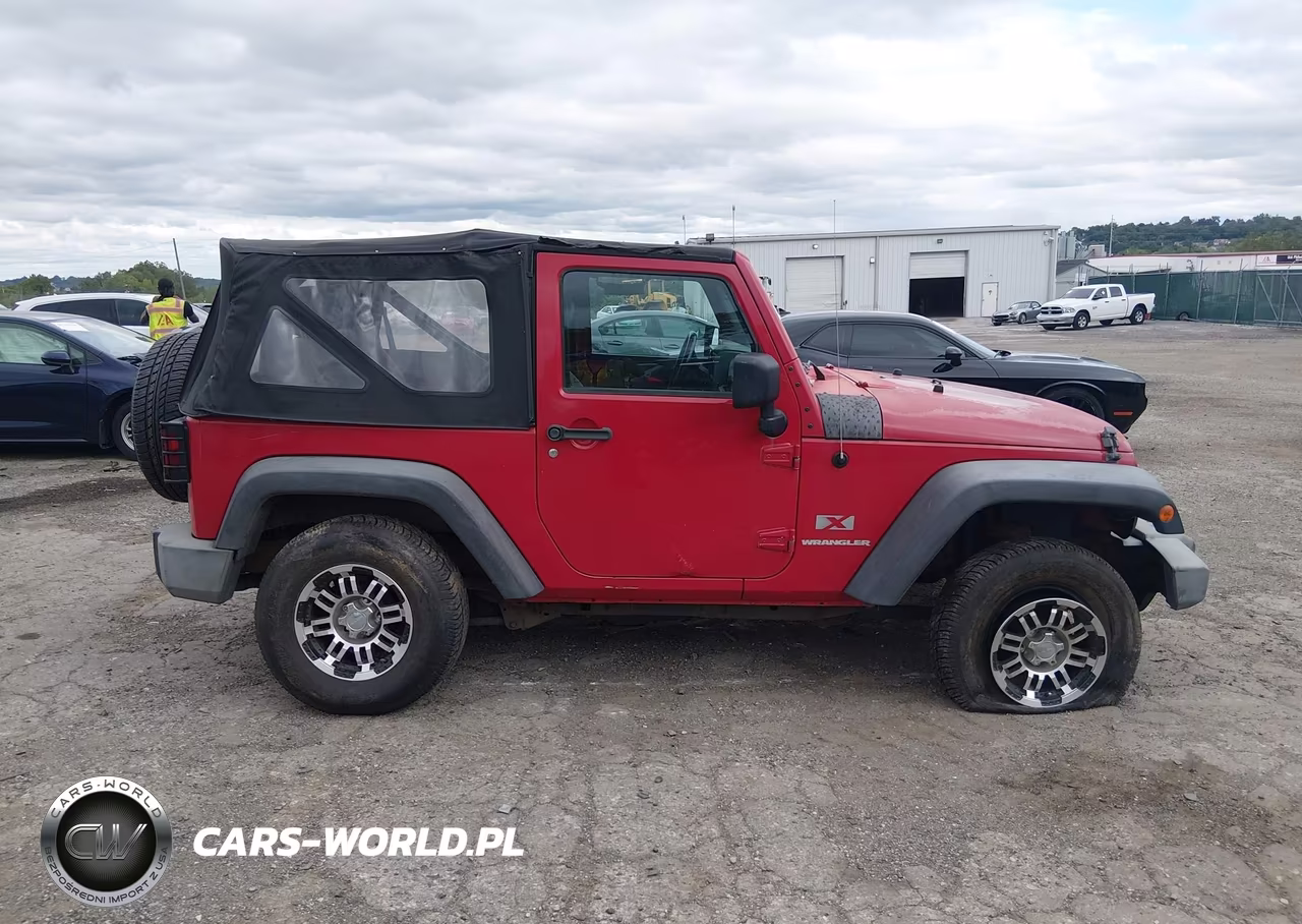 2008 Jeep Wrangler X VIN:1J4FA241X8L642946 - 13