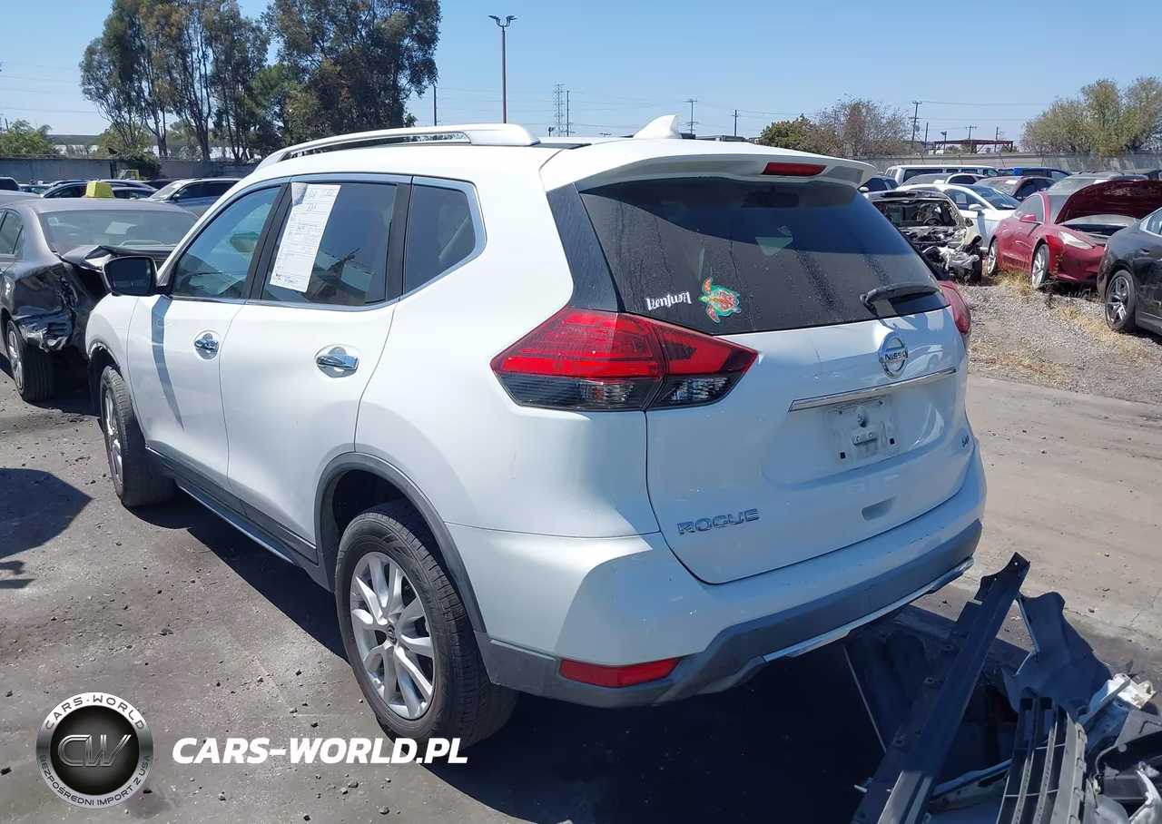 2017 Nissan Rogue Sv VIN:KNMAT2MTXHP564592 - 3