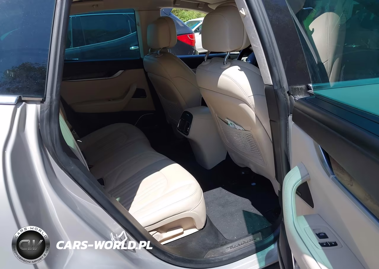 2017 Maserati Levante VIN:ZN661XULXHX199354 - 8