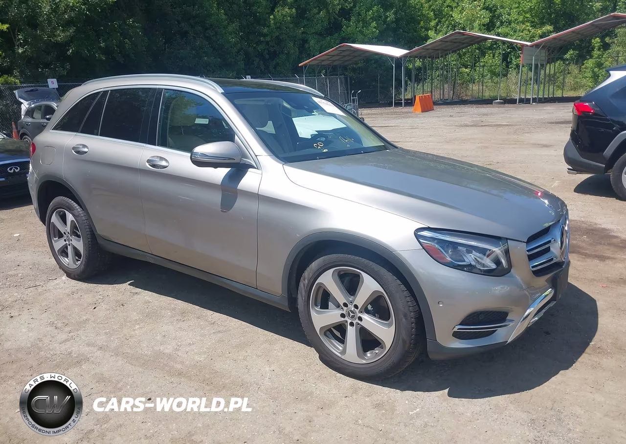 2019 Mercedes-Benz Glc 300 4Matic – zdjęcie 1 z 16