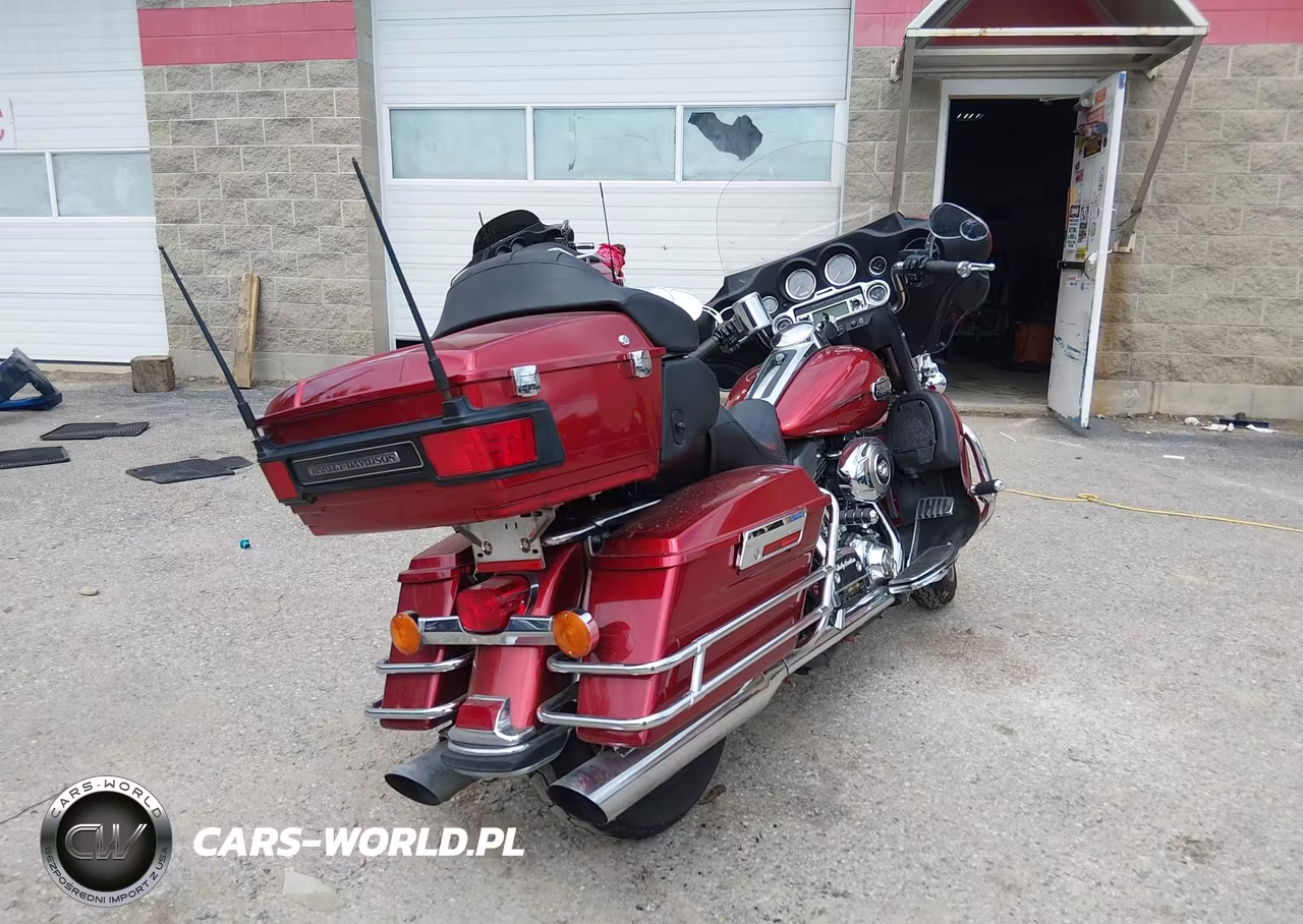 2008 Harley-Davidson Flhtcui VIN:1HD1FC4168Y704089 - 4