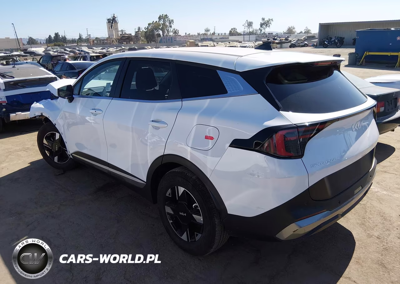 2026 Kia Sportage Lx VIN:5XYK23DF2TG345614 - 3