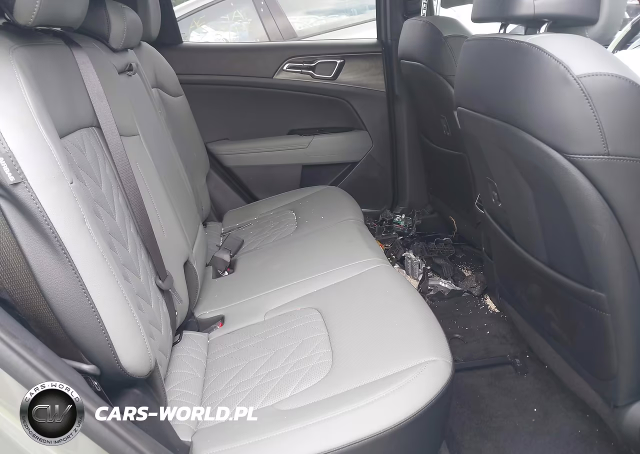 2025 Kia Sportage Plug-In Hybrid X-Line Prestige VIN:KNDPZDDH1S7229437 - 8