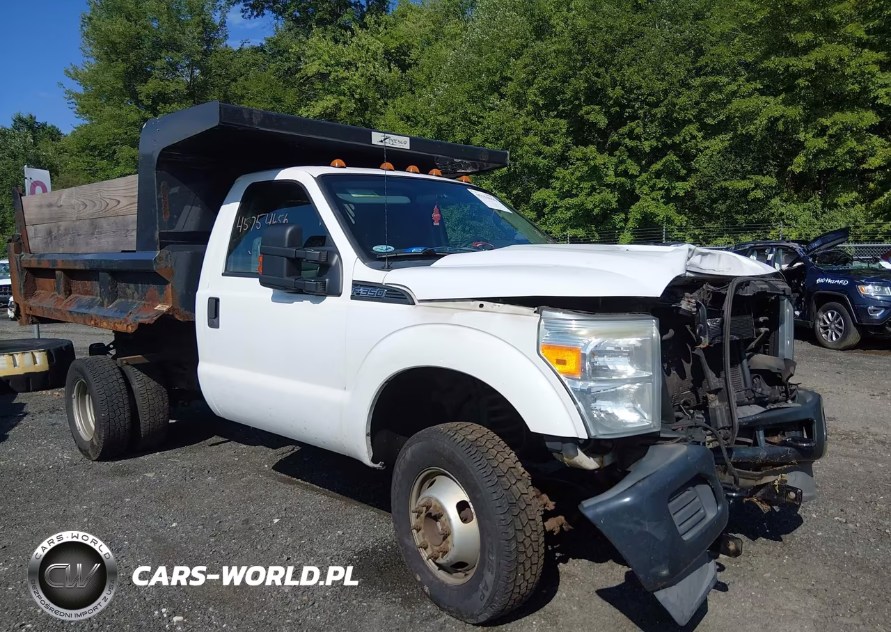 2013 Ford F-350 Chassis Xl VIN:1FDRF3H60DEA40955 - 1