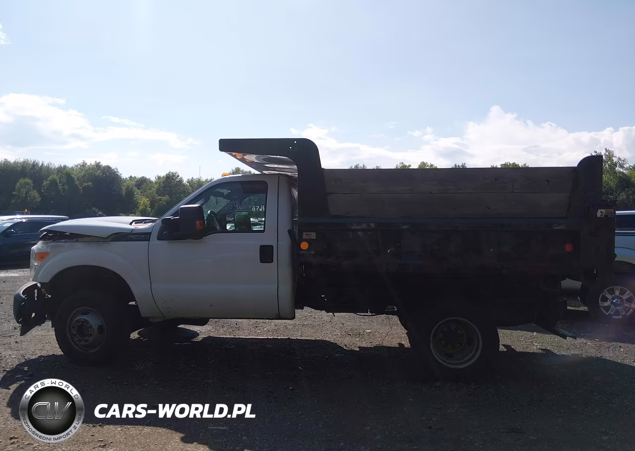 2013 Ford F-350 Chassis Xl VIN:1FDRF3H60DEA40955 - 16