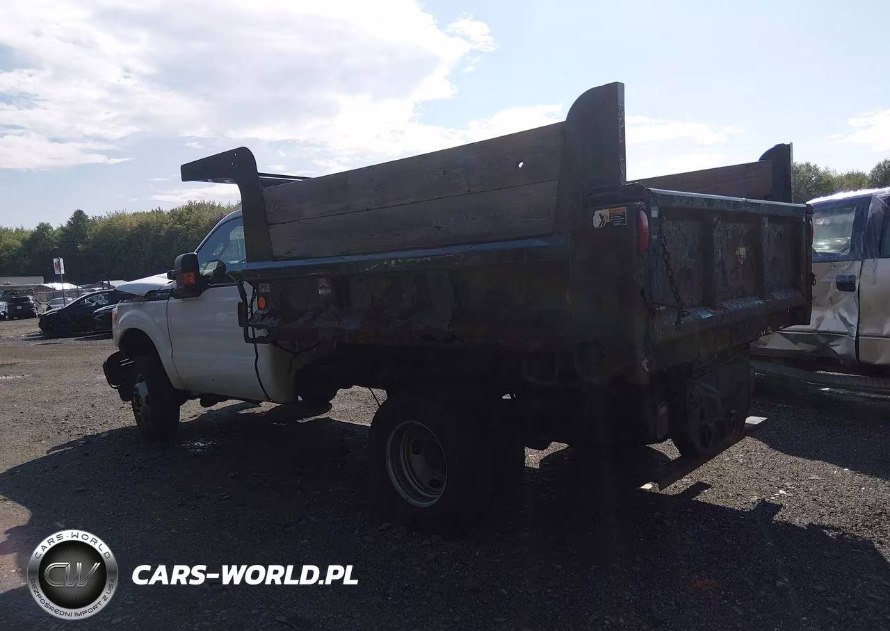 2013 Ford F-350 Chassis Xl VIN:1FDRF3H60DEA40955 - 3