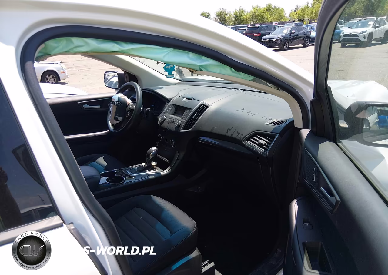 2018 Ford Edge Se VIN:2FMPK3G91JBB73262 - 5