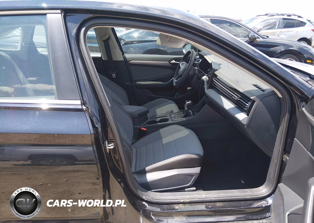 2026 Volkswagen Jetta Se VIN:3VW7W7BU4TM031403 - 5