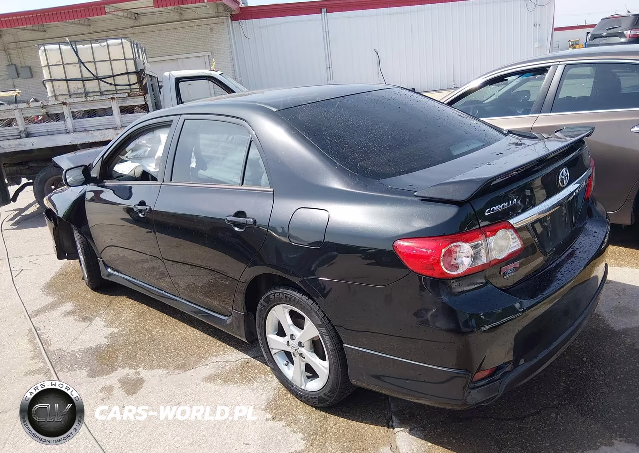 2013 Toyota Corolla S VIN:5YFBU4EE5DP108828 - 3