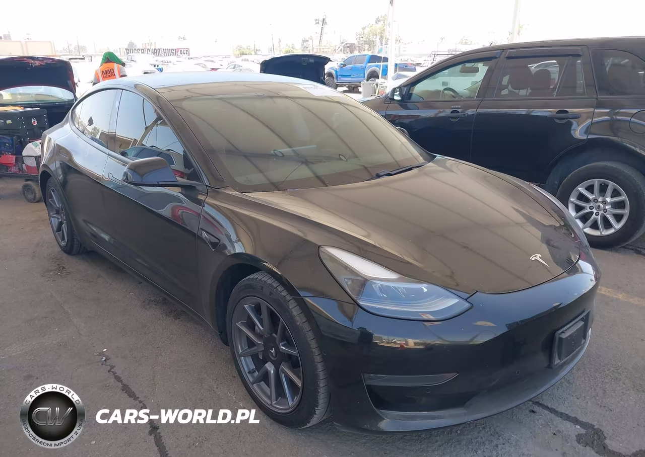 2021 Tesla Model 3 Standard Range Plus Rear-Wheel Drive – zdjęcie 1 z 18