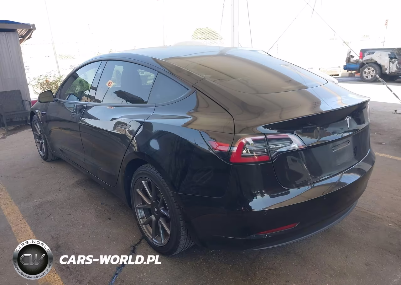 2021 Tesla Model 3 Standard Range Plus Rear-Wheel Drive VIN:5YJ3E1EA4MF022158 - 3