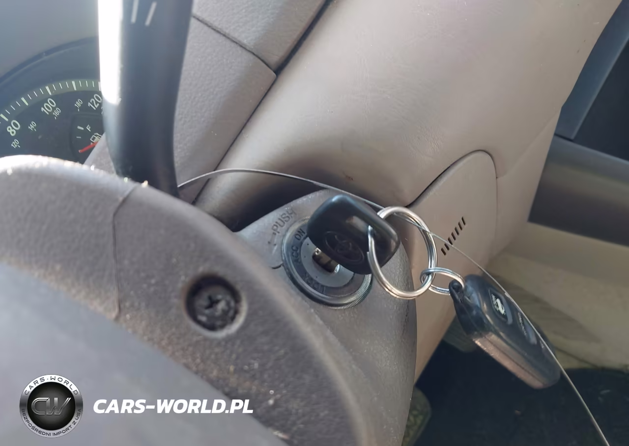 2004 Toyota Camry Le VIN:4T1BE32K34U316013 - 11