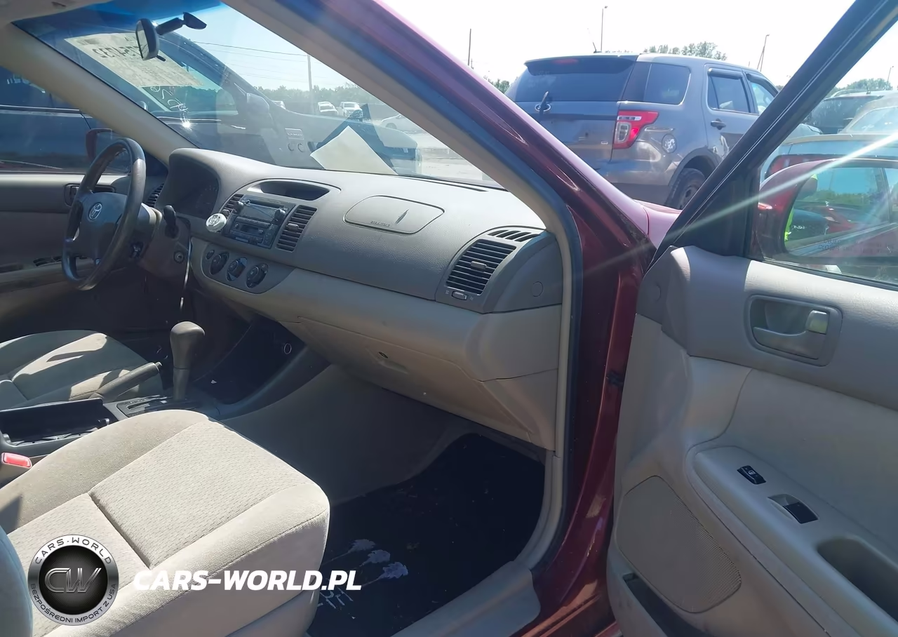 2004 Toyota Camry Le VIN:4T1BE32K34U316013 - 5