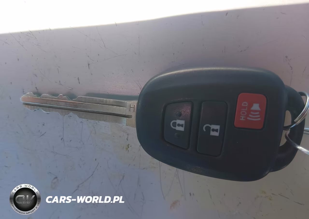 2017 Toyota Rav4 Xle VIN:2T3RFREVXHW557004 - 11