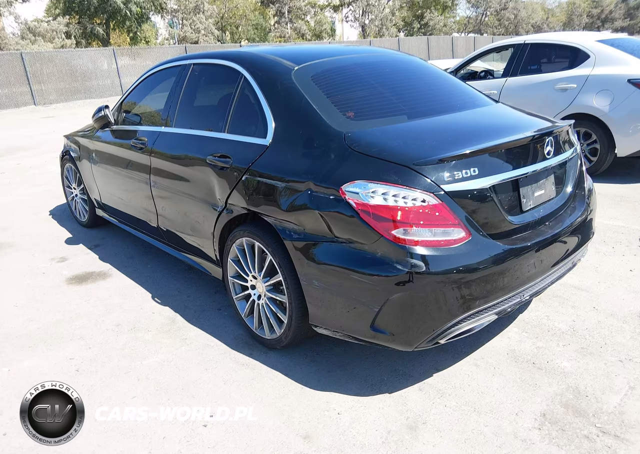 2016 Mercedes-Benz C 300 Sport 4Matic VIN:55SWF4KB0GU135777 - 3
