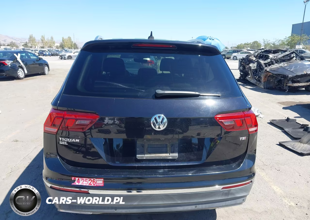 2018 Volkswagen Tiguan 2.0T Sel Premium VIN:3VV5B7AXXJM174226 - 16