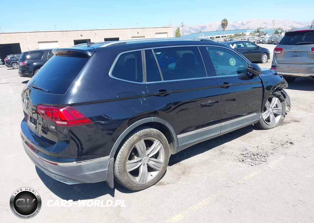 2018 Volkswagen Tiguan 2.0T Sel Premium VIN:3VV5B7AXXJM174226 - 4