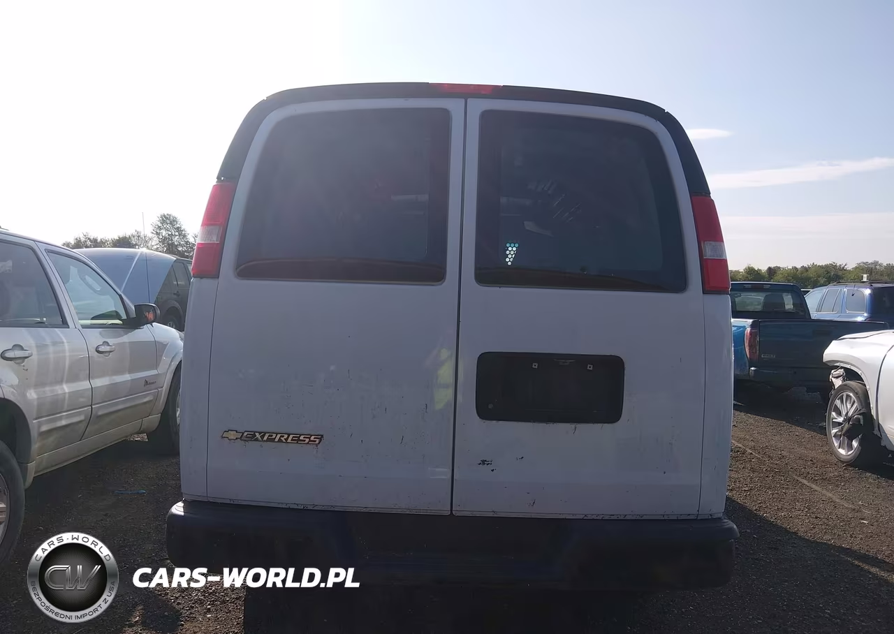 2017 Chevrolet Express G2500 VIN:1GCWGAFF0H1342304 - 17