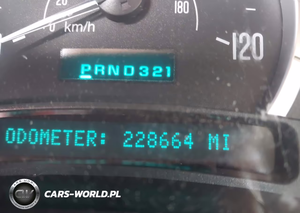 2004 Cadillac Escalade Standard VIN:1GYEC63T74R155548 - 15