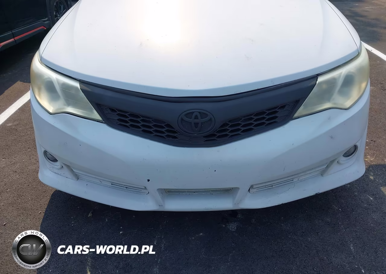 2013 Toyota Camry Le VIN:4T1BF1FK9DU649182 - 17