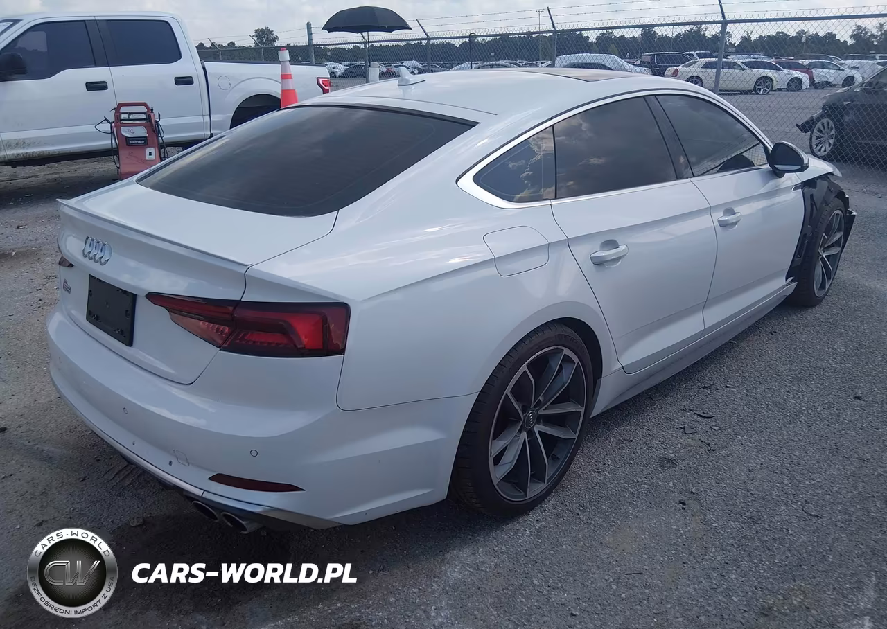 2018 Audi S5 Prestige VIN:WAUC4CF57JA104029 - 4