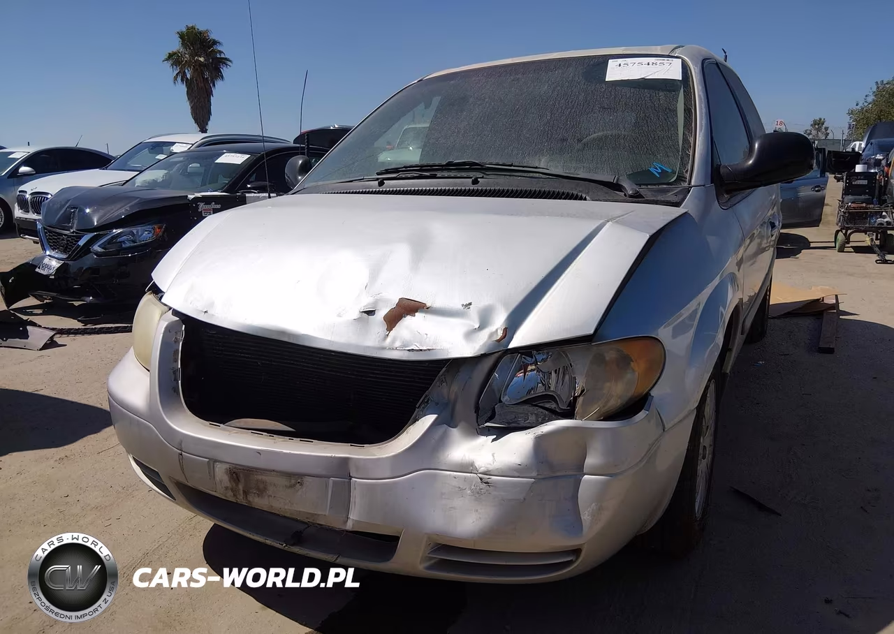 2006 Chrysler Town & Country VIN:1A4GP45R86B703944 - 6