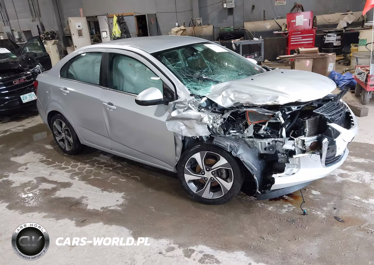 2018 Chevrolet Sonic Premier Auto VIN:1G1JF5SB8J4132800 - 1