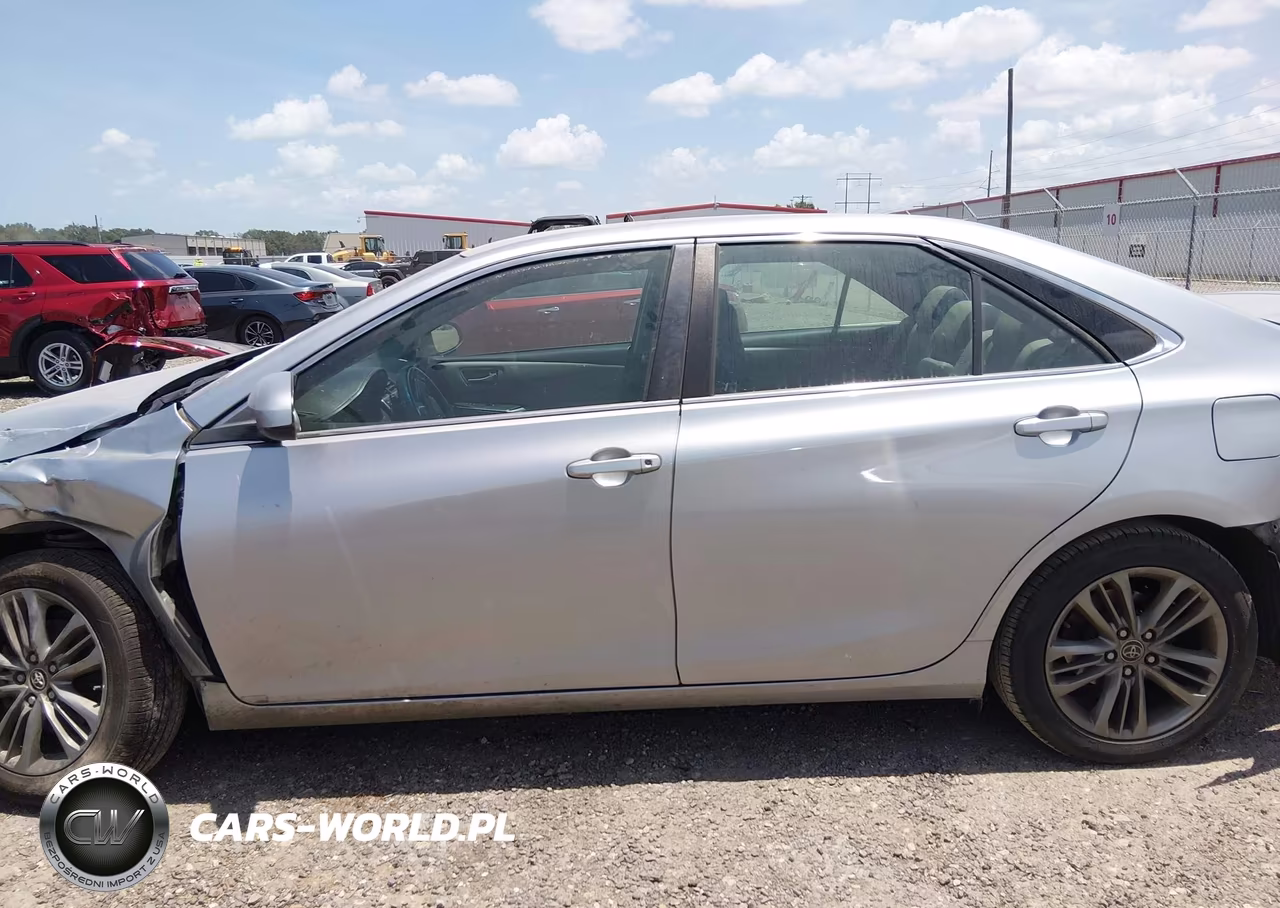 2016 Toyota Camry Se VIN:4T1BF1FK3GU167473 - 14