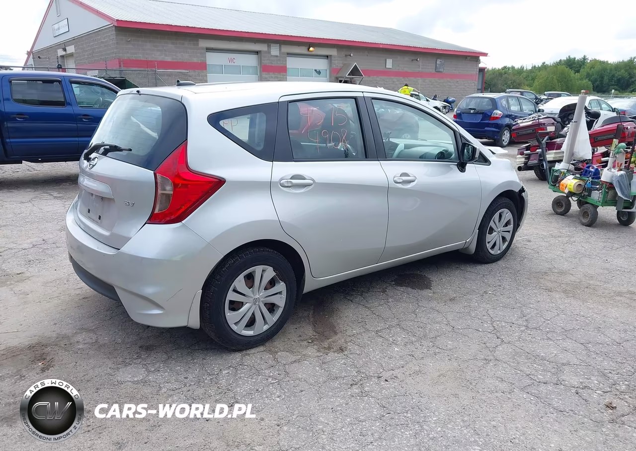 2017 Nissan Versa Note Sv VIN:3N1CE2CP9HL381349 - 4