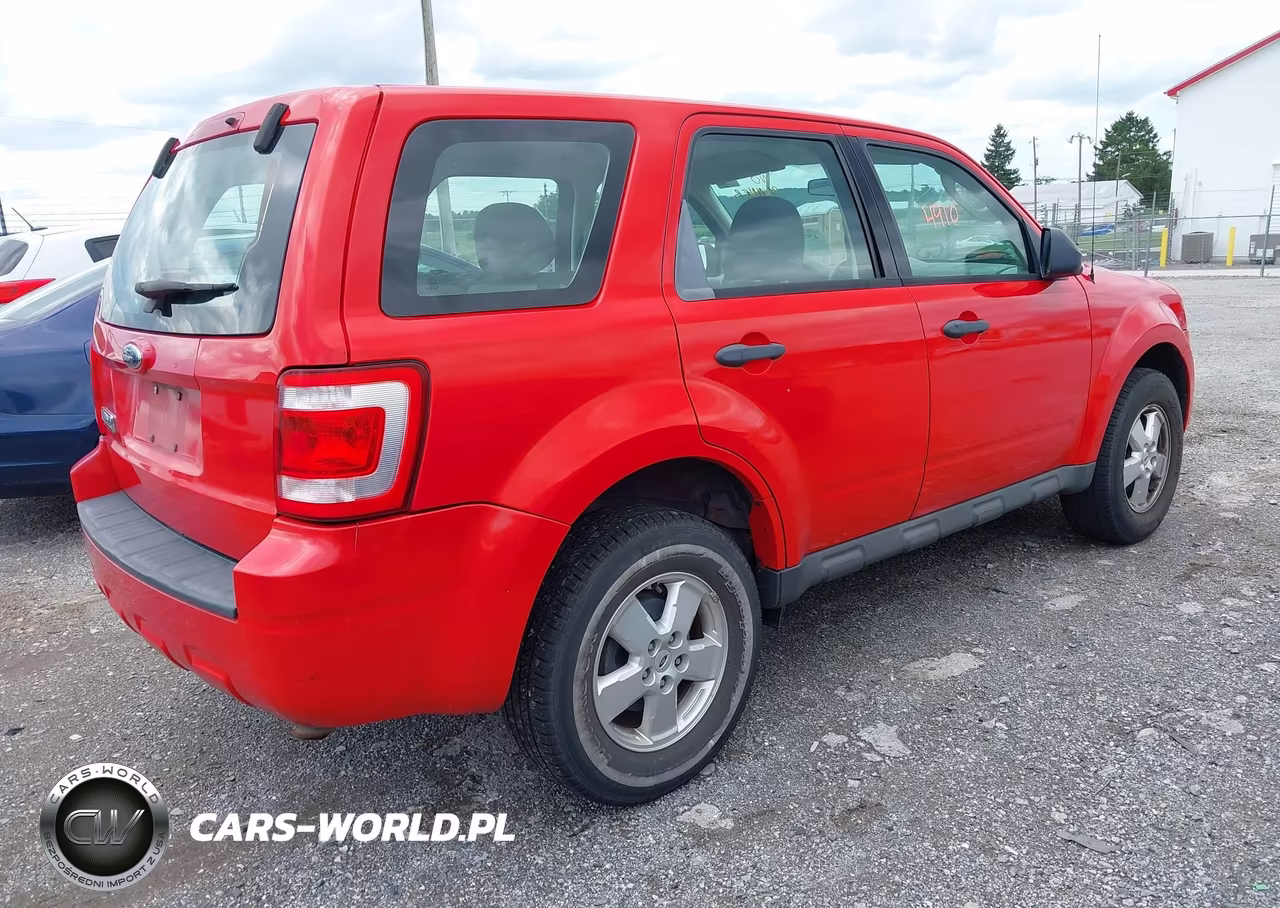 2009 Ford Escape Xls-Xls Manual VIN:1FMCU02719KA33114 - 4