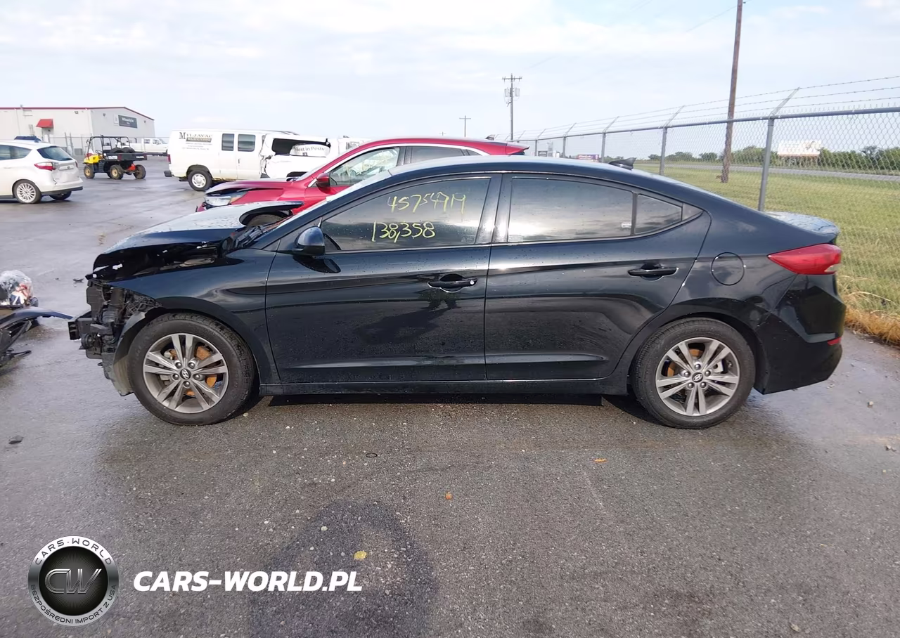 2018 Hyundai Elantra Sel VIN:5NPD84LF4JH214219 - 13