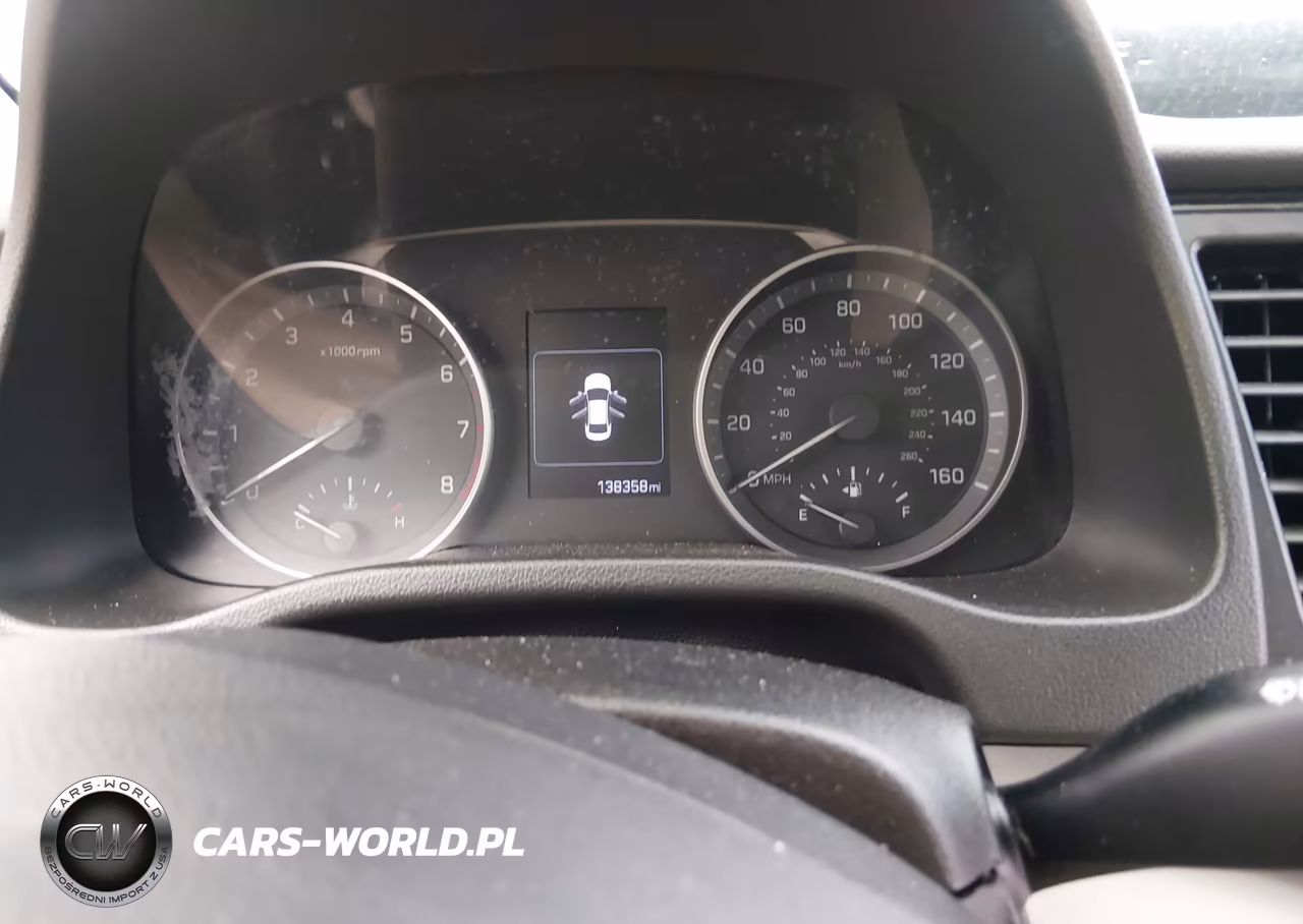 2018 Hyundai Elantra Sel VIN:5NPD84LF4JH214219 - 7