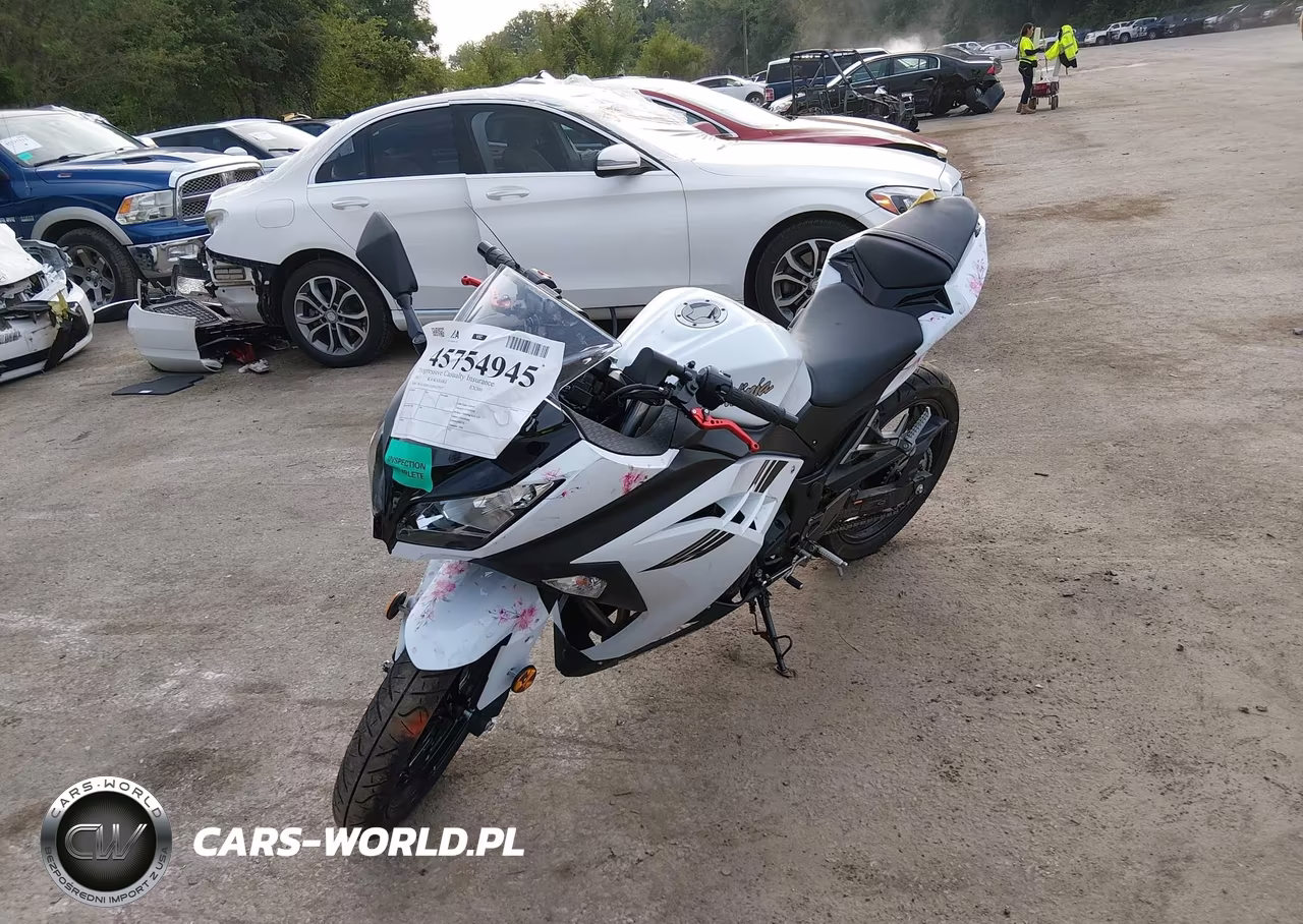 2017 Kawasaki Ex300 A VIN:JKAEX8A12HDA32957 - 2