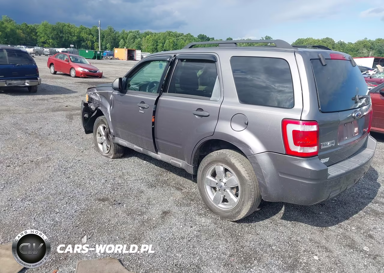 2009 Ford Escape Xlt VIN:1FMCU93G99KA36054 - 3