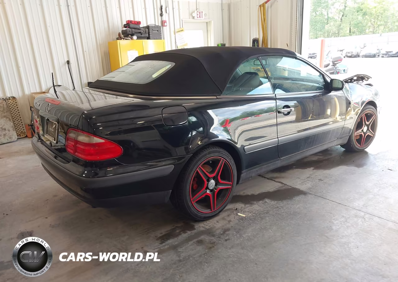 1999 Mercedes-Benz Clk 320 VIN:WDBLK65G2XT010620 - 4