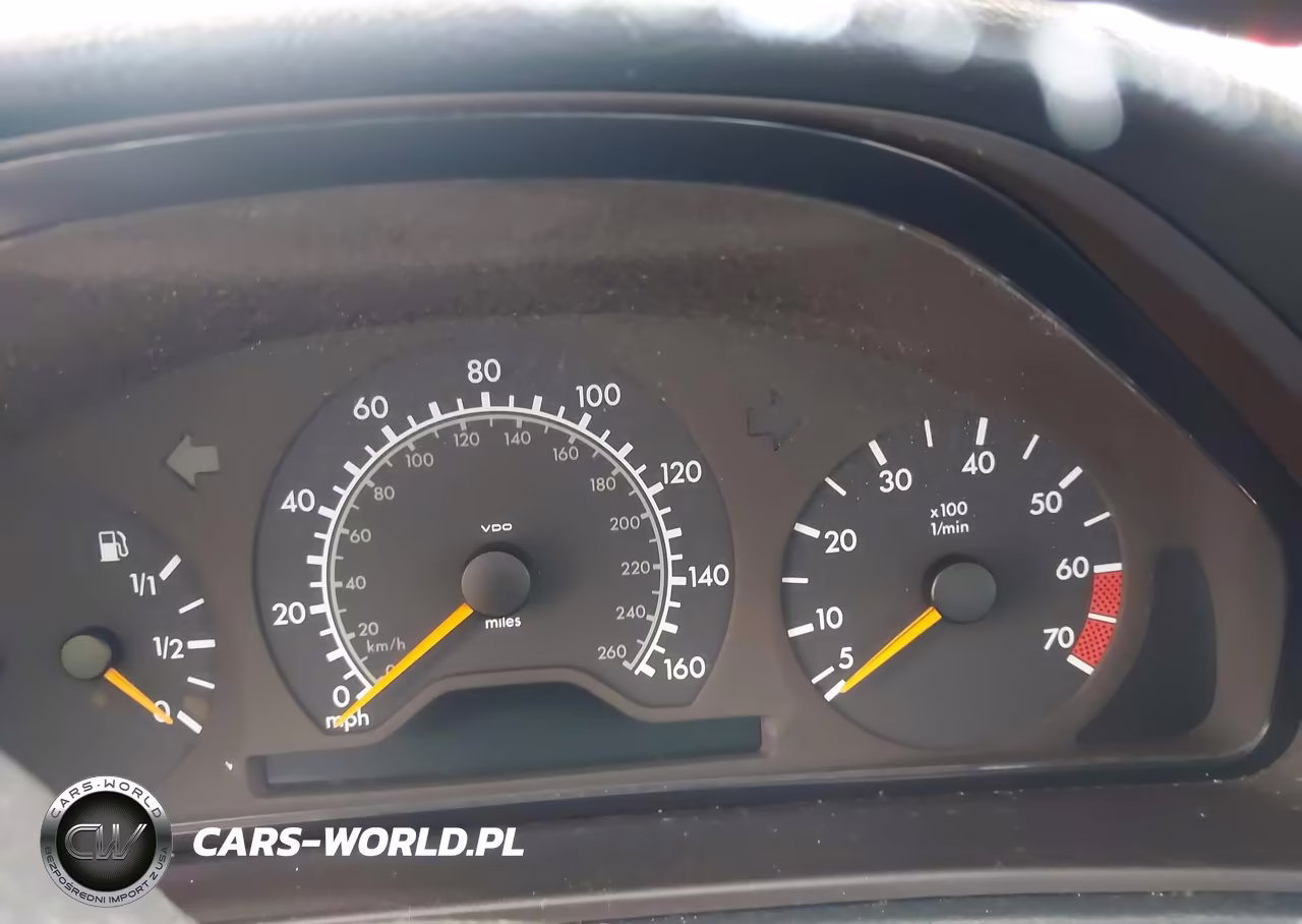 1999 Mercedes-Benz Clk 320 VIN:WDBLK65G2XT010620 - 7